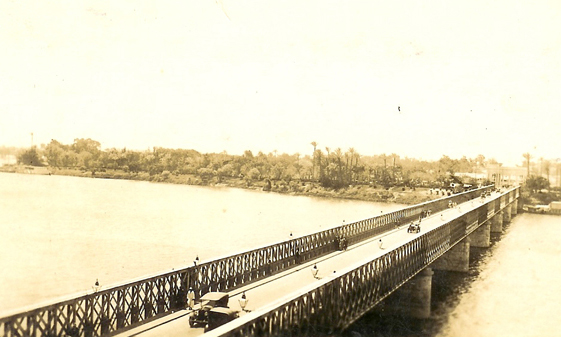 old Kasr al-Nil Bridge