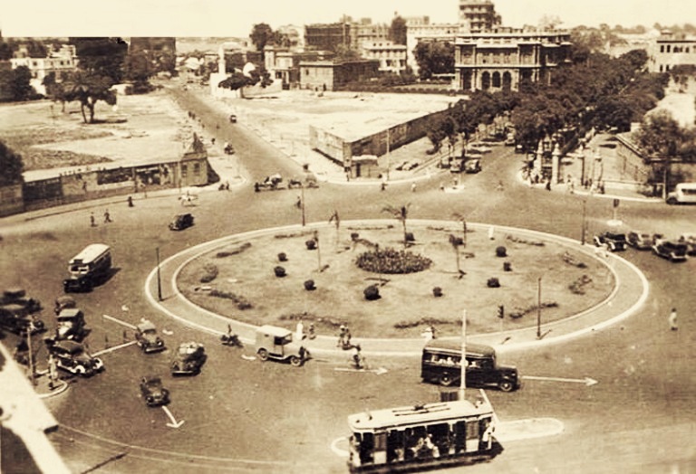 Tahrir Square esplanade