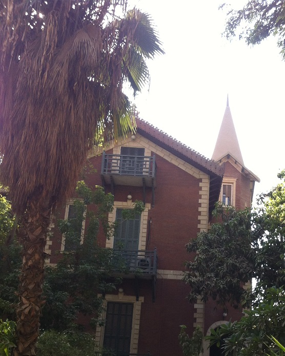 Villa Rustom